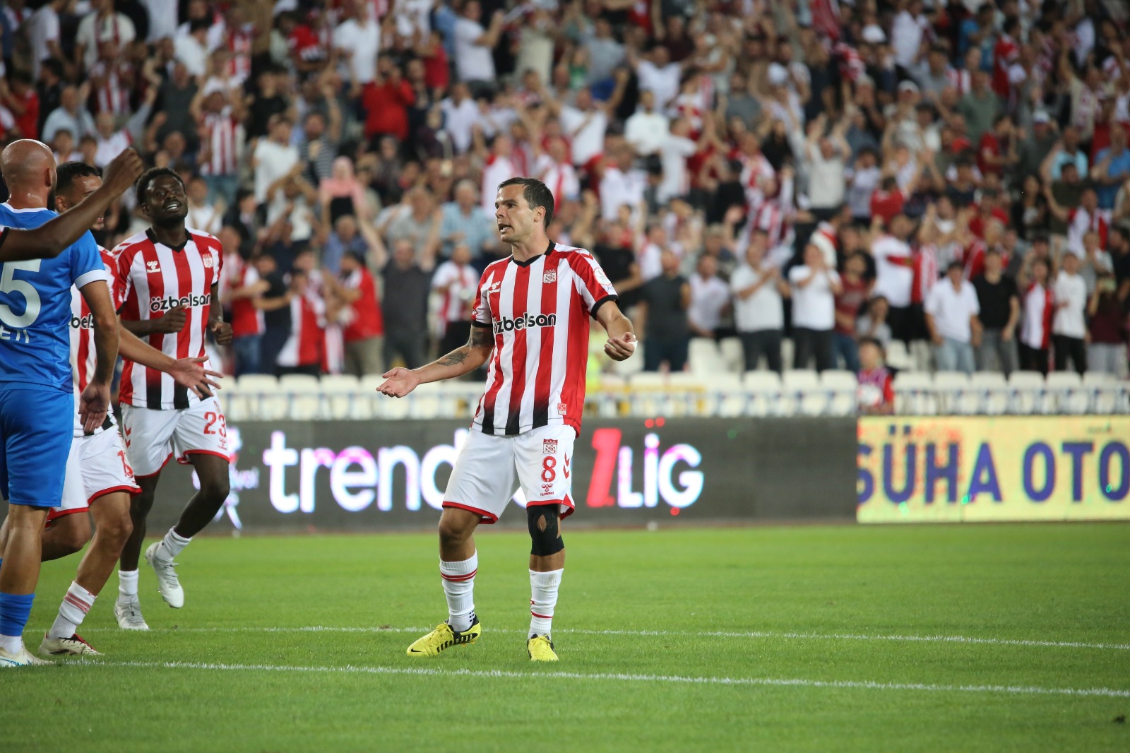 Sivasspor’un Gol Perdesi Charisis’le Açıldı