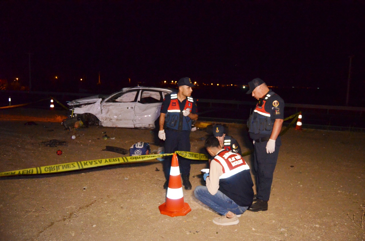 Gurbetçi aile kaza yaptı: 2 ölü 3 yaralı