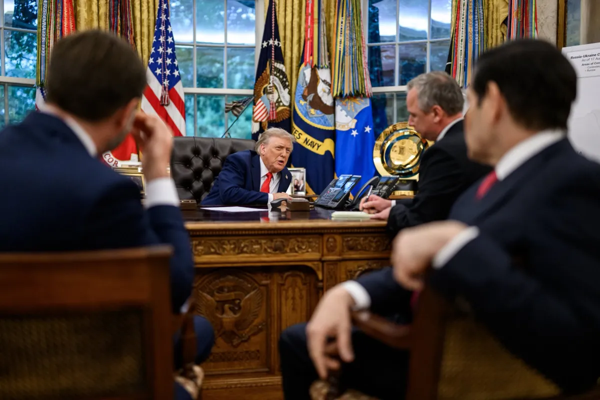 Avrupalı liderler Trump'ın etrafında toplandı