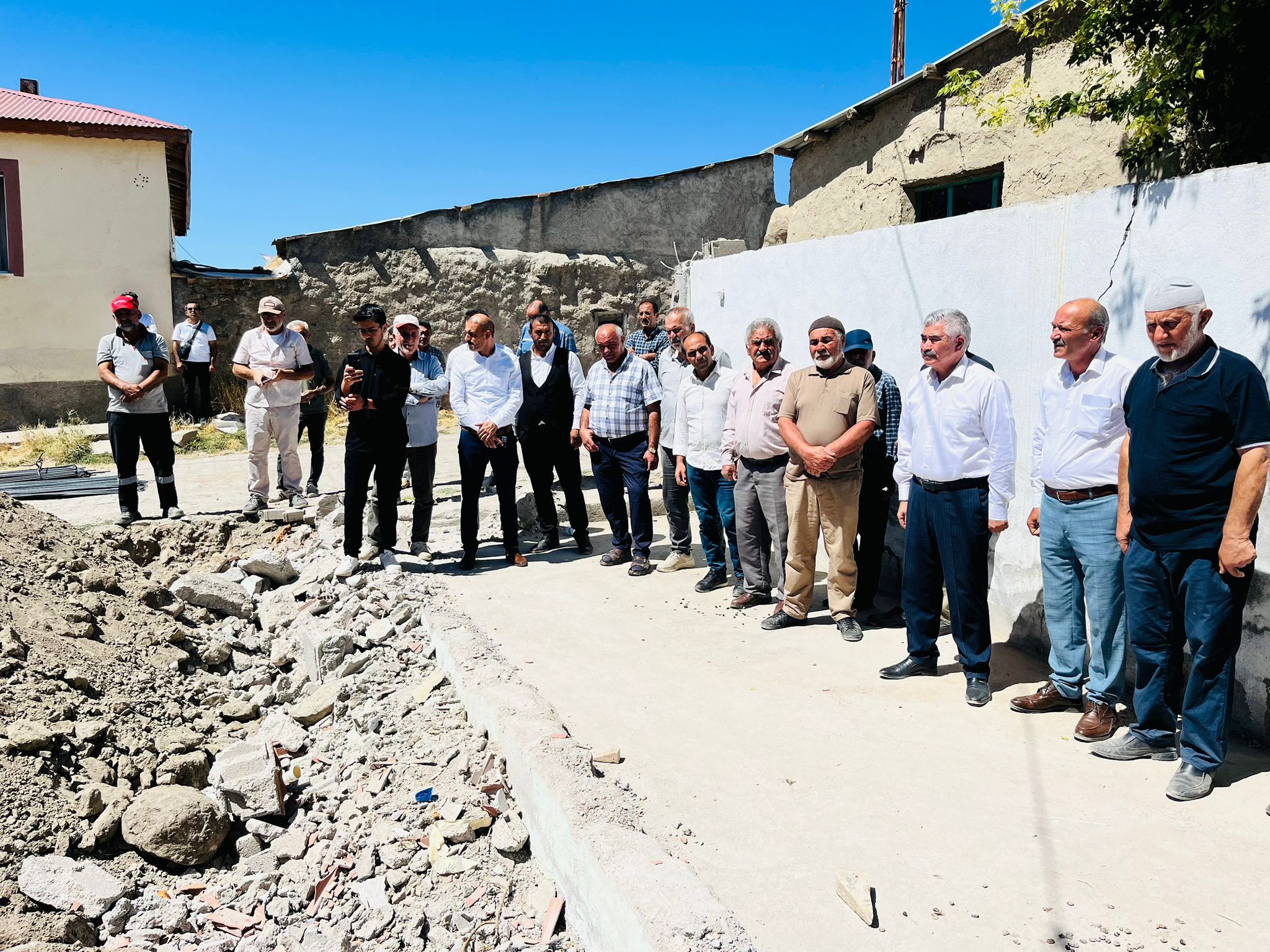 Sivas'ta Yeni Caminin Temelleri Atıldı