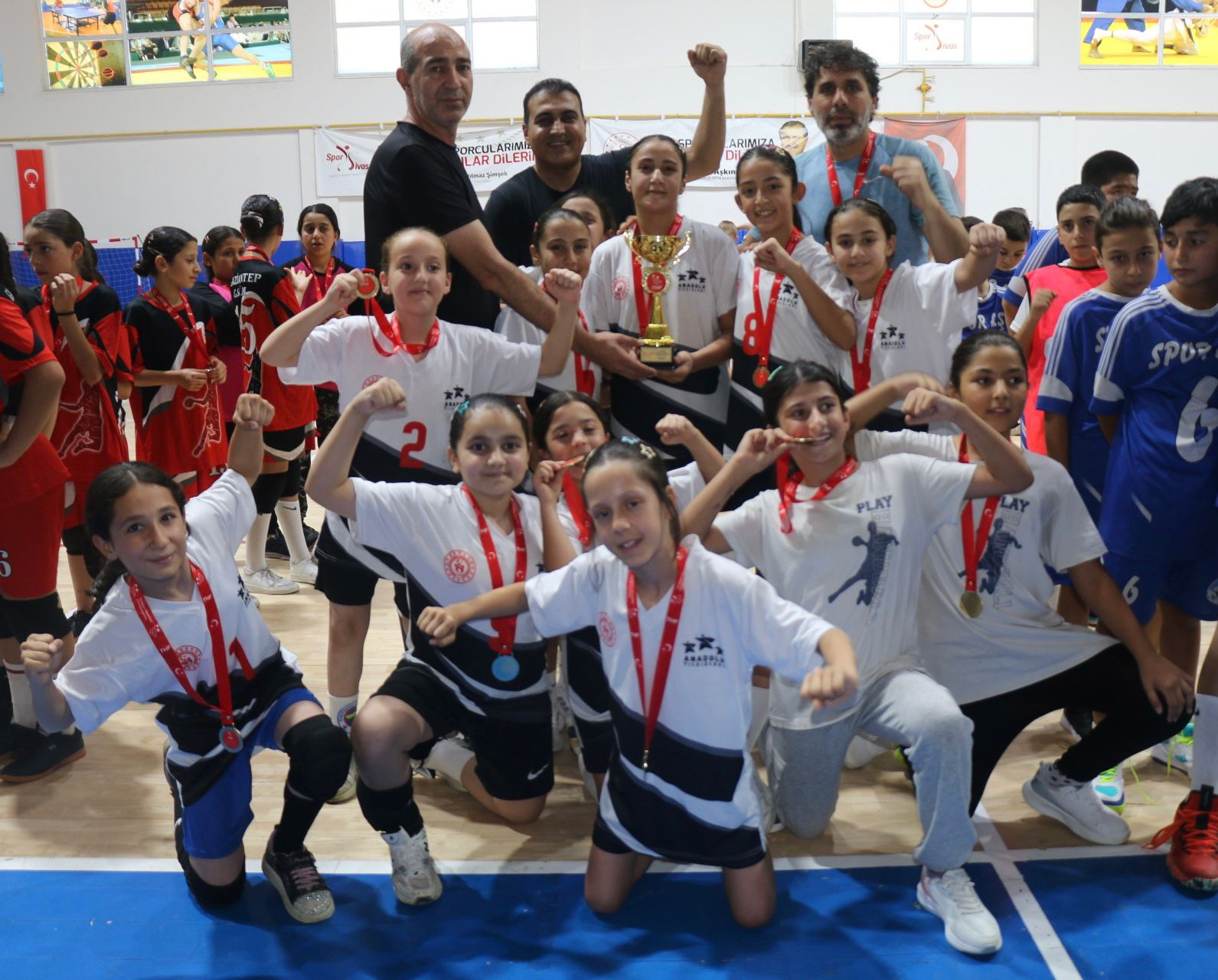 Kayseri ve Batman, Sivas’ta Şampiyon Oldu