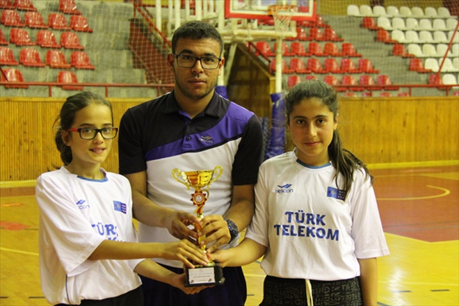 TELEKOMSPOR 3´NCÜ OLDU