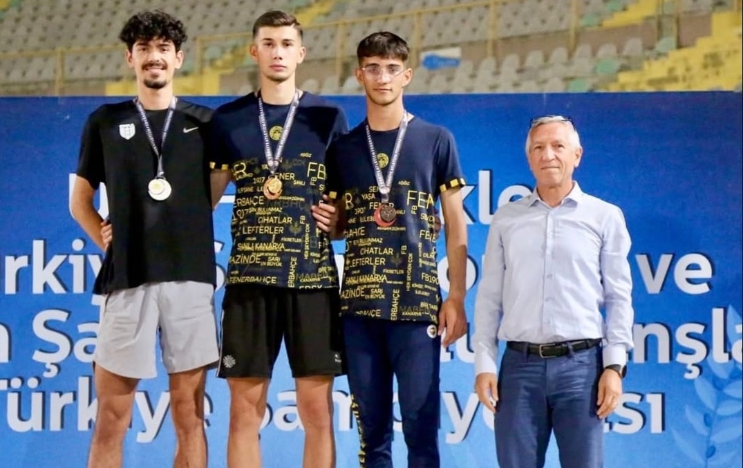 Atletizmde Sivas Gururu: Emir Yılmaz Üçüncü Oldu