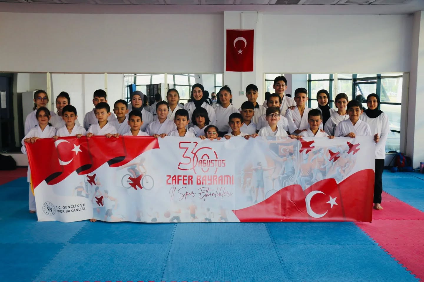 Sivas’ta Zafer Bayramı Karate Turnuvasıyla Taçlandı
