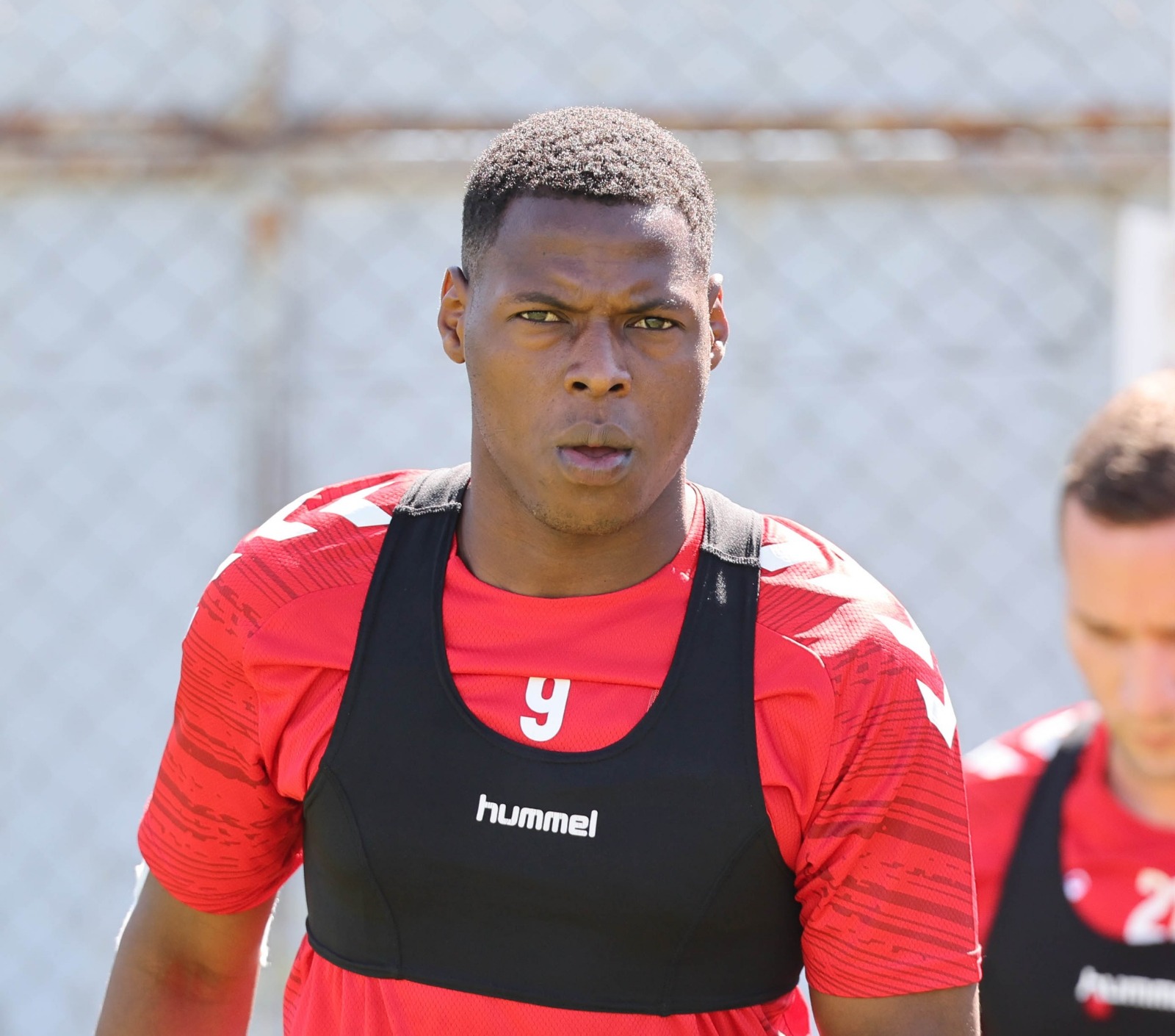 Kötü Gidişata Brezilyalı Forvetten Moral Paylaşımı