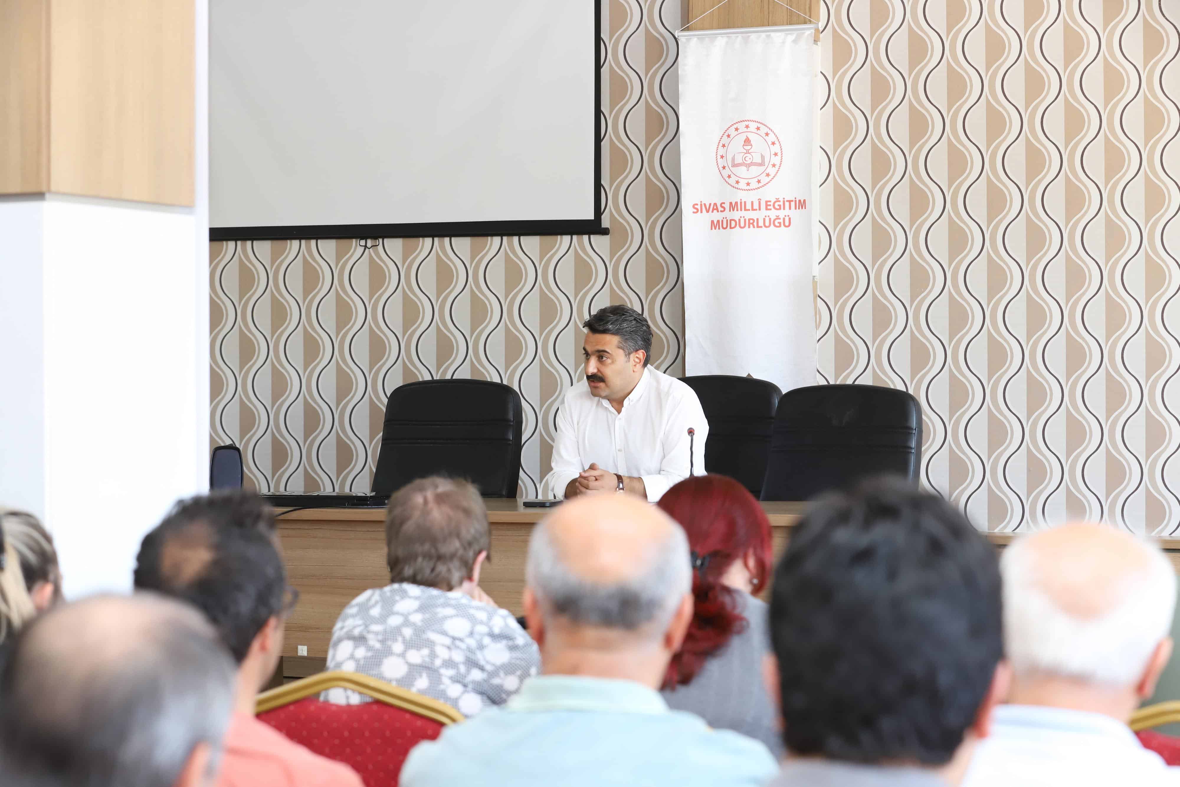 Sivas’ta Eğitim Hizmetleri İçin Koordinasyon Toplantısı