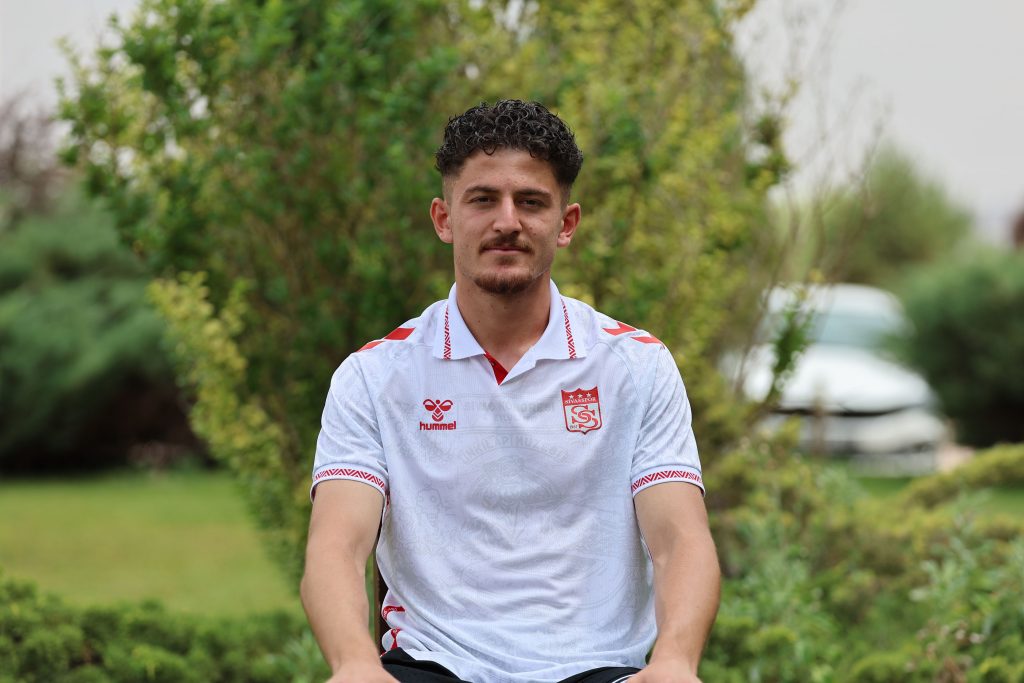 Sivasspor’dan Emirhan Başyiğit’e Milli Davet