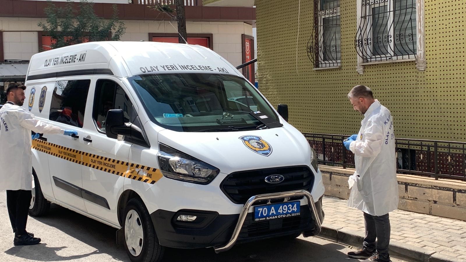 Evinin banyosunda ölü bulundu