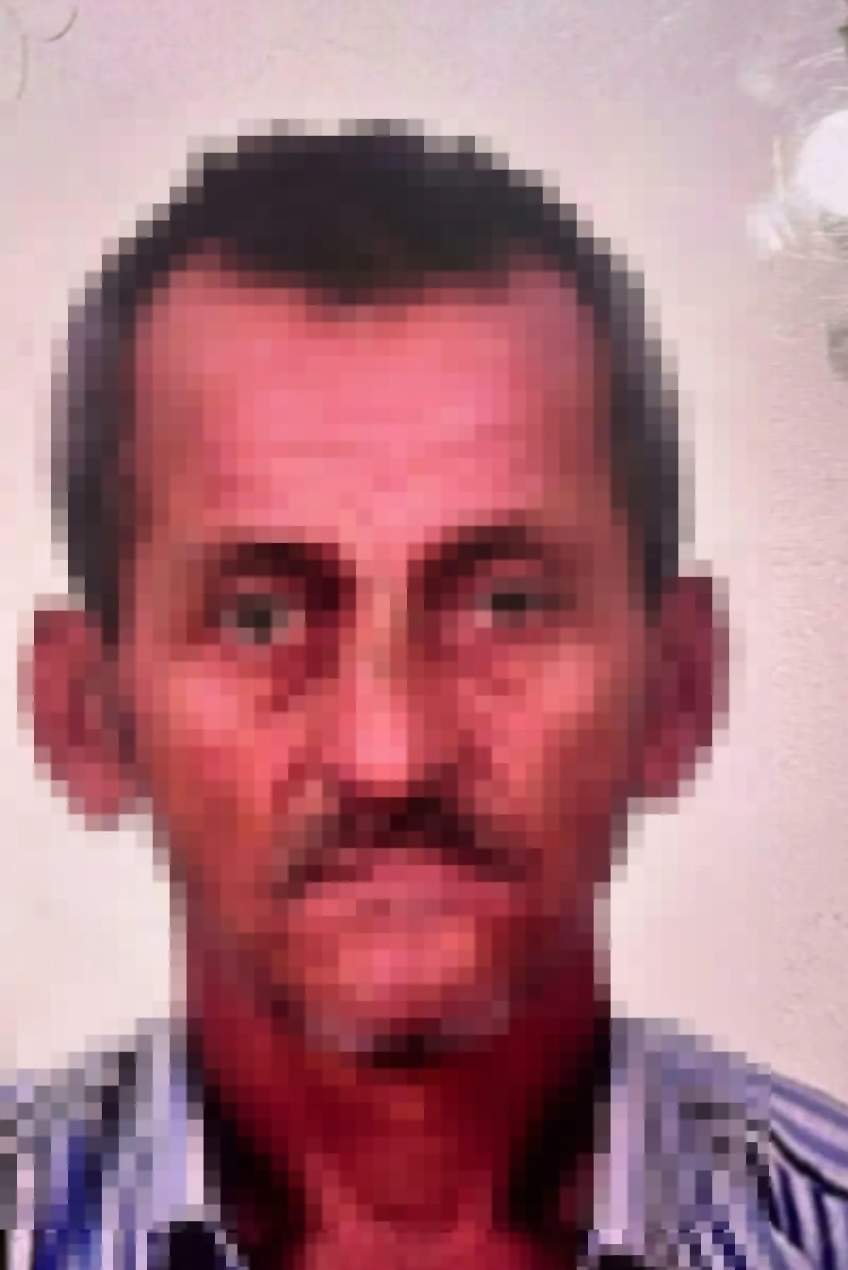 Zehirli etleri çocuklara dağıttırmış