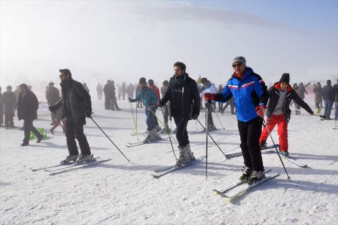 REKTÖRLÜK KAYAK YARIŞI YARIN