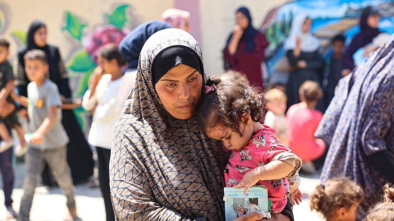 Gazze  açlıktan ölüyor! 367 kişi hayatını kaybetti