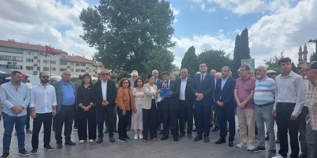 CHP Sivas'ta Ses Yükseltti: Bu Kararı Tanımıyoruz