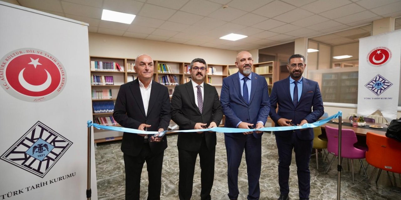 Sivas’ta tarihe ışık tutacak kitaplık açıldı