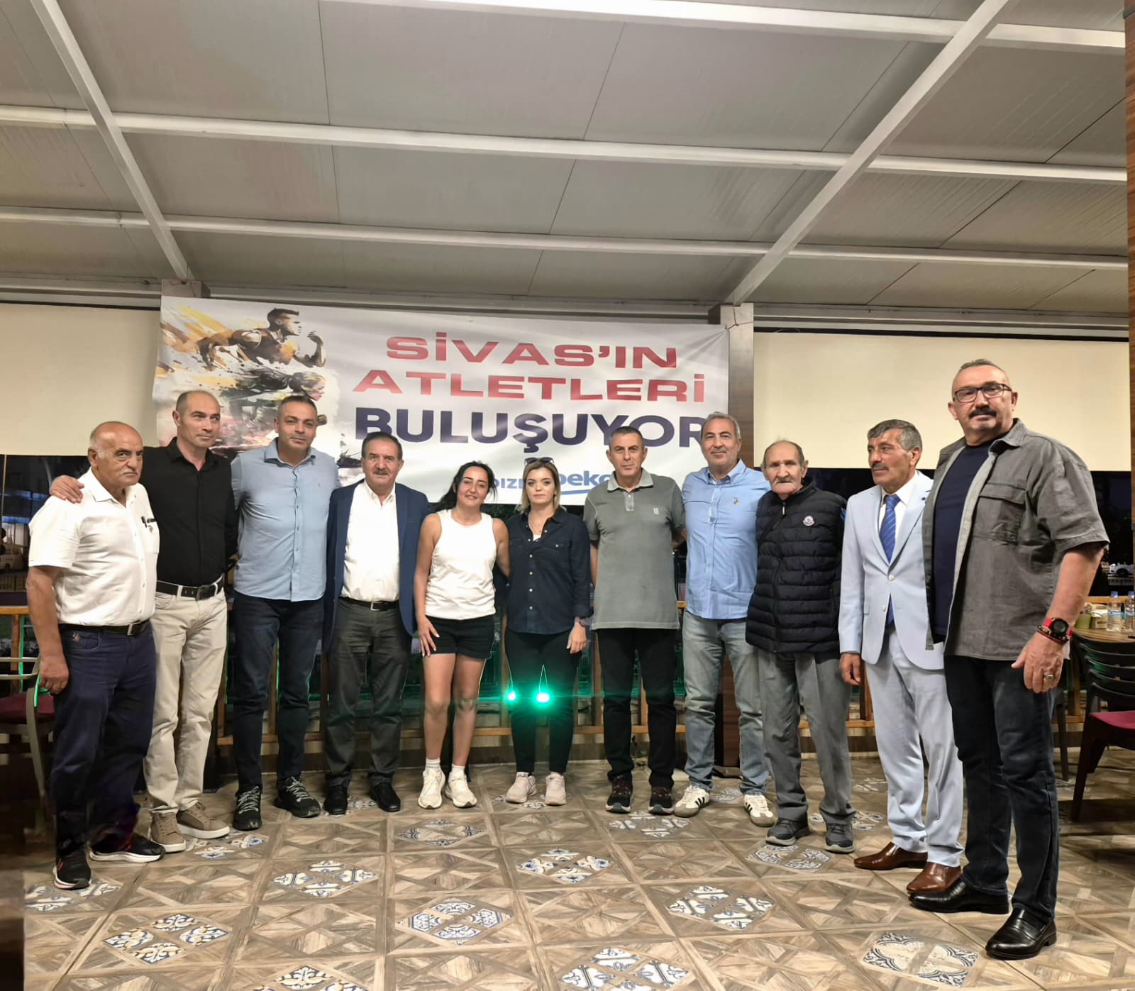Sivas Atletizminde Geçmiş ve Gelecek Kucaklaştı