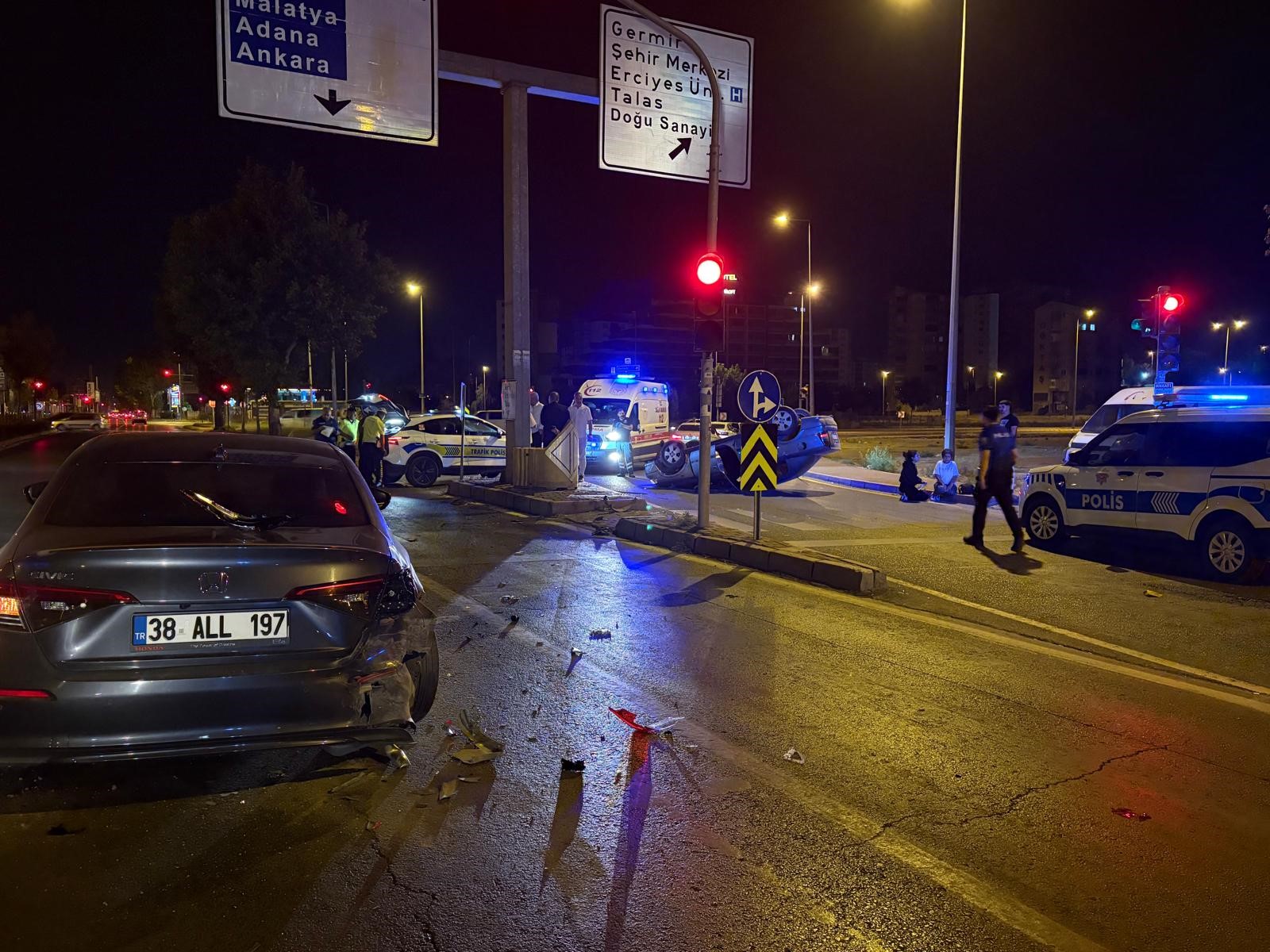 Sivas Bulvarında Feci Kaza