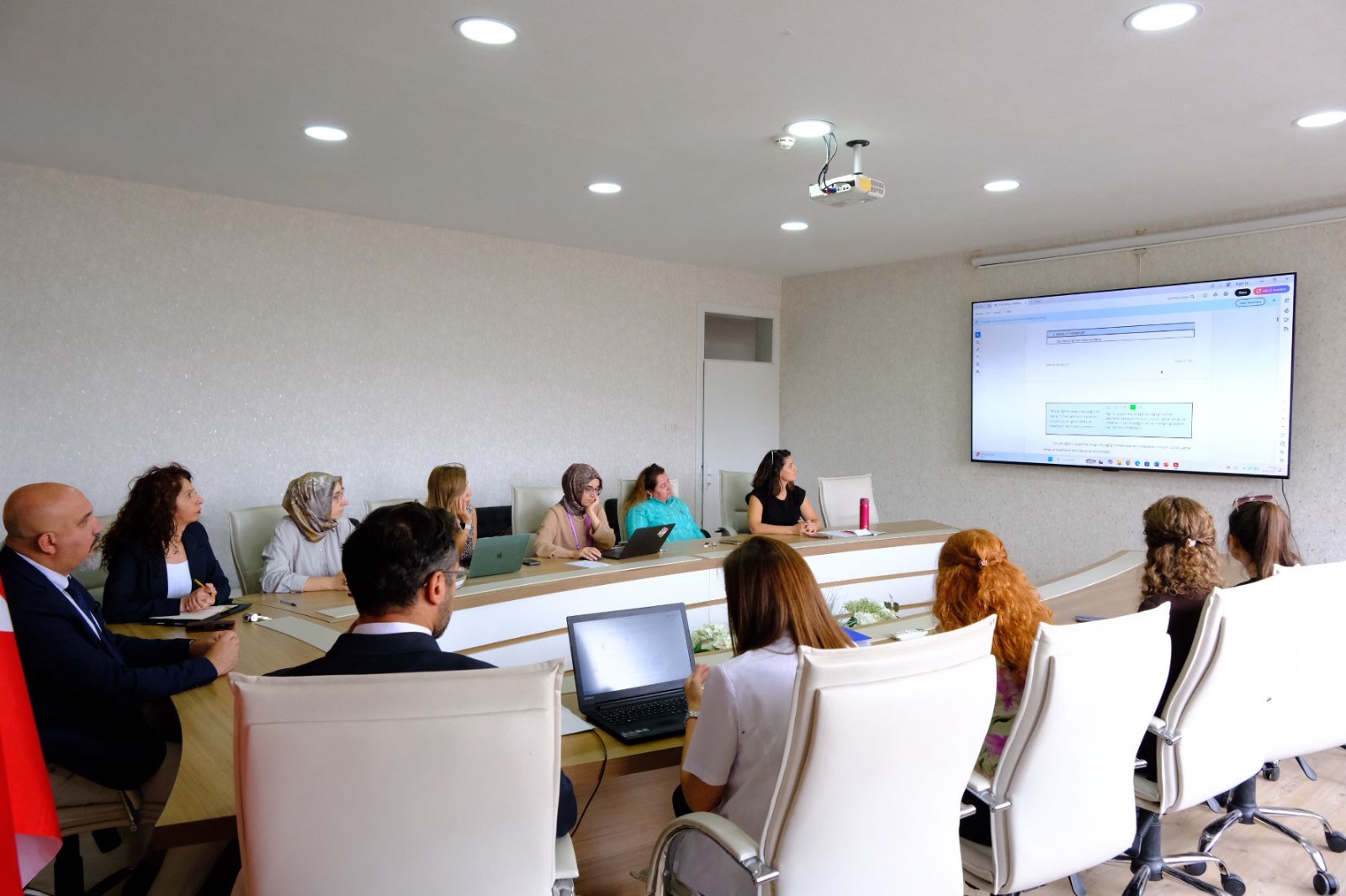 SCÜ’de akreditasyon süreci hızlandı, eğitim kalitesi yükseliyor