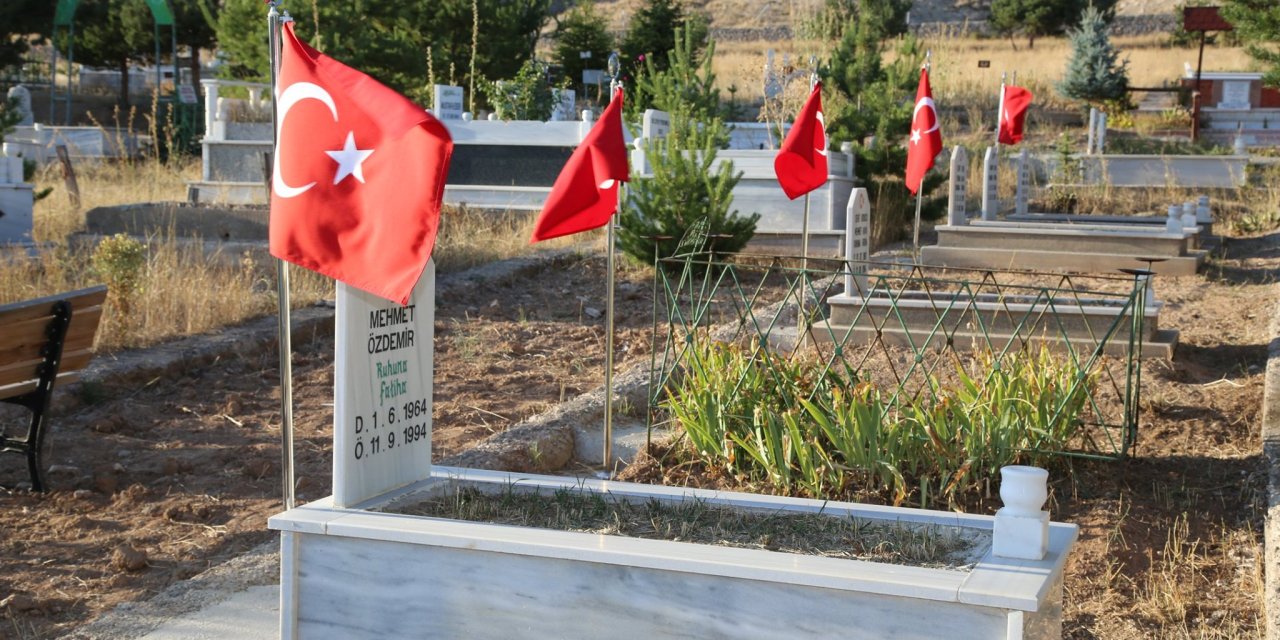 Sivas'ta şehit edilen 9 vatandaş unutulmuyor