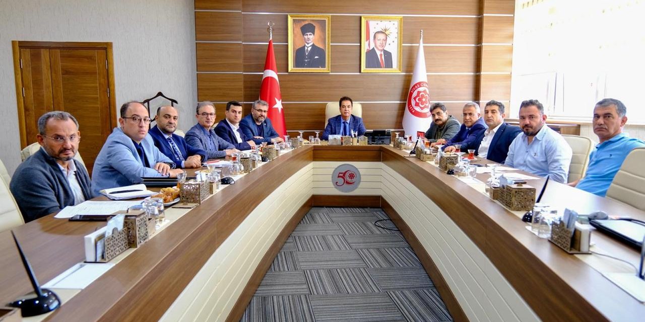 Sivas'taki yeni hastane için kritik toplantı