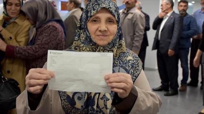 CUMHURBAŞKANI ERDOĞAN´A BAĞIŞ KAMPANYASI