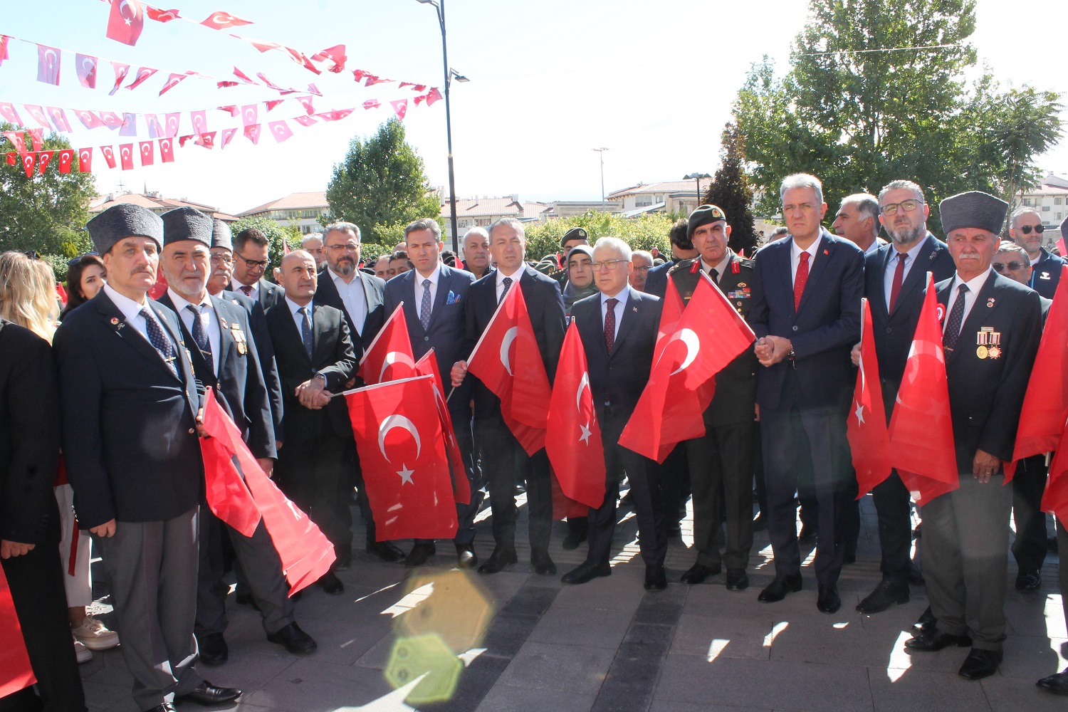 Sivas'ta Gazilerden Kahramanlık Yürüyüşü