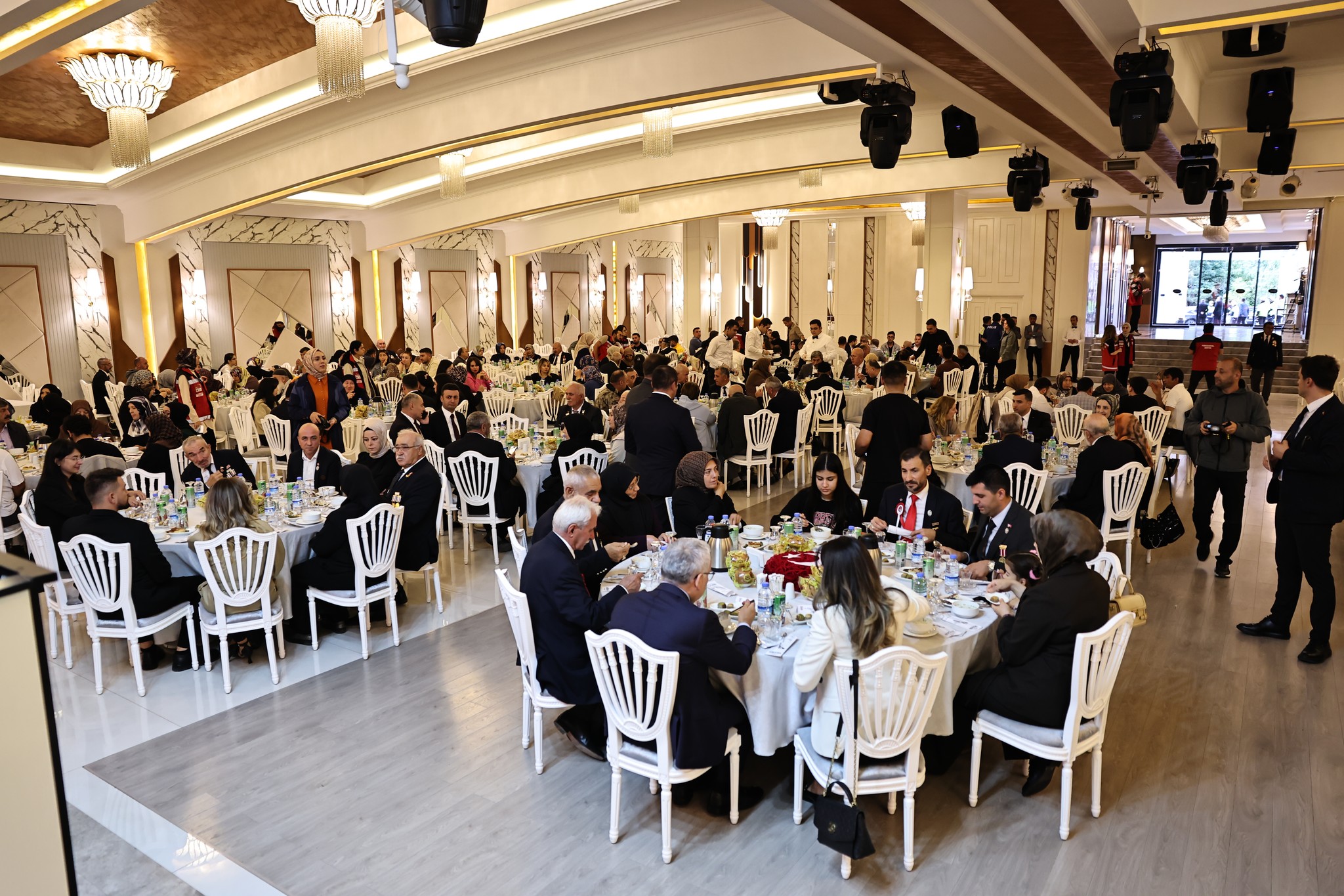 Gaziler ve Aileleri Sivas’ta Bir Araya Geldi