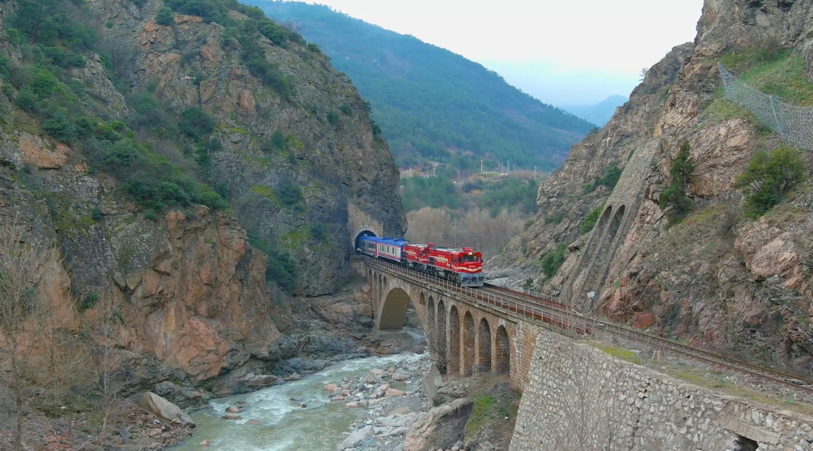 Turistik Karaelmas Ekspresi, 3 turistik sefer gerçekleştirecek