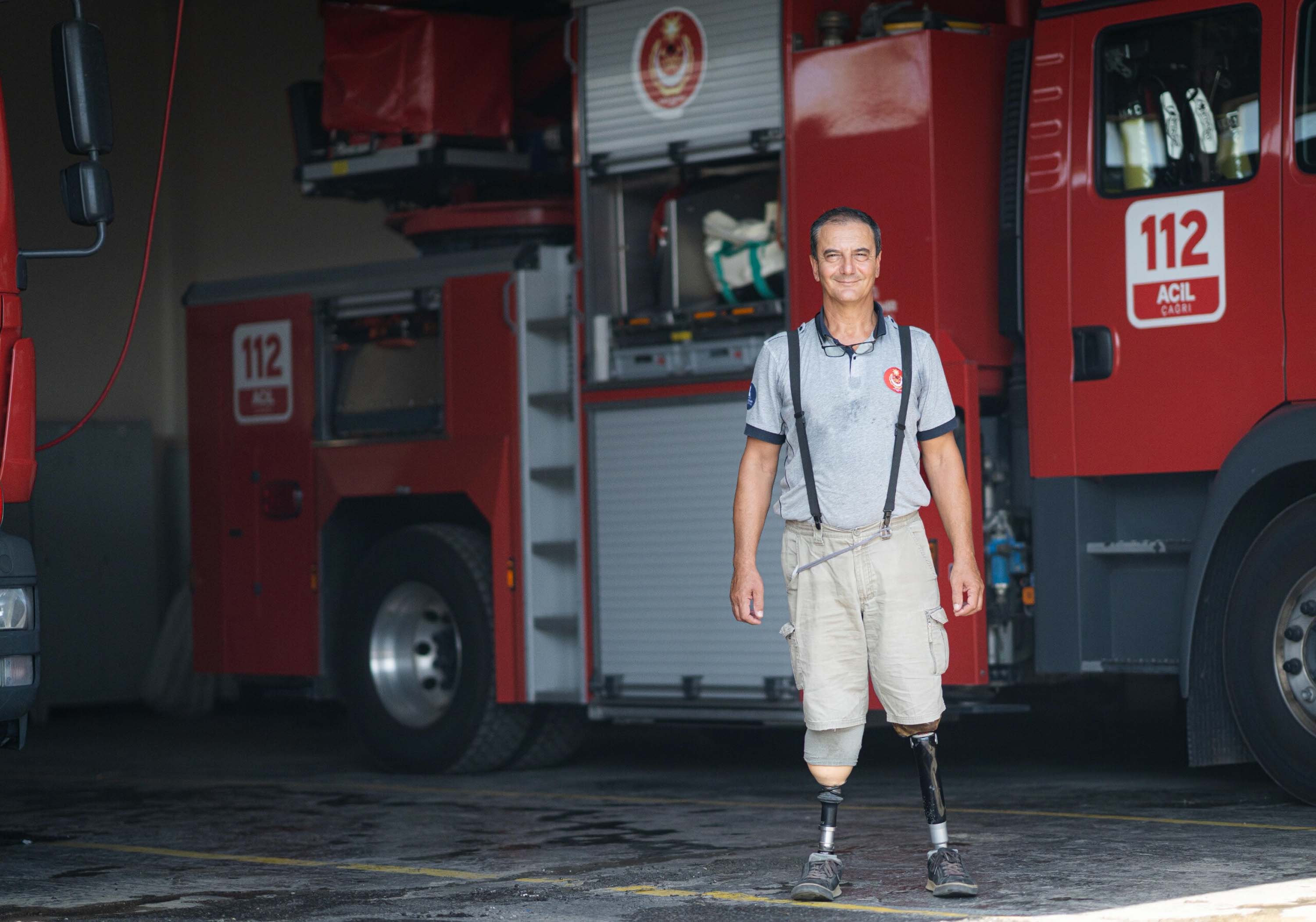 Bacaklarını kaybeden İtfaiye erinin azim dolu yaşam hikayesi
