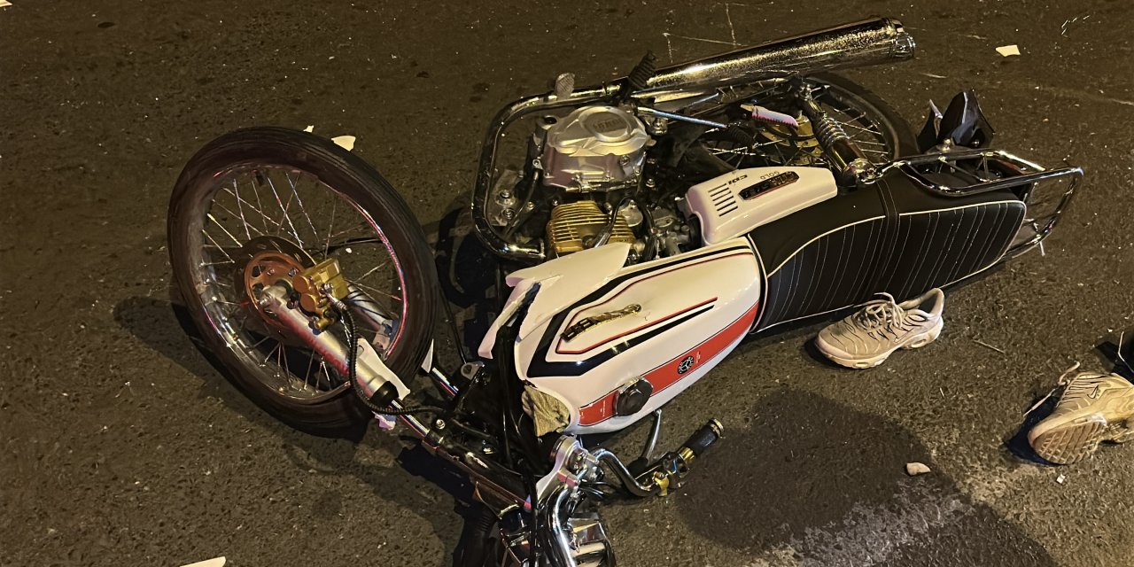 Sivas'ta Motosiklet Sürücüsü Ağır Yaralandı