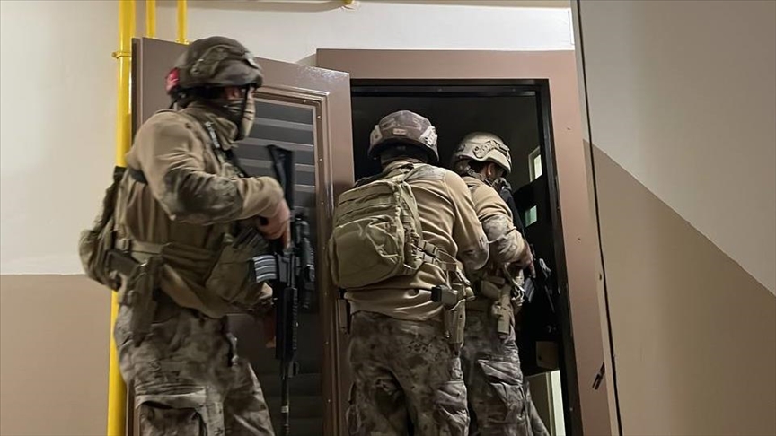 Sivas'ta Ruhsatsız Silah Operasyonu