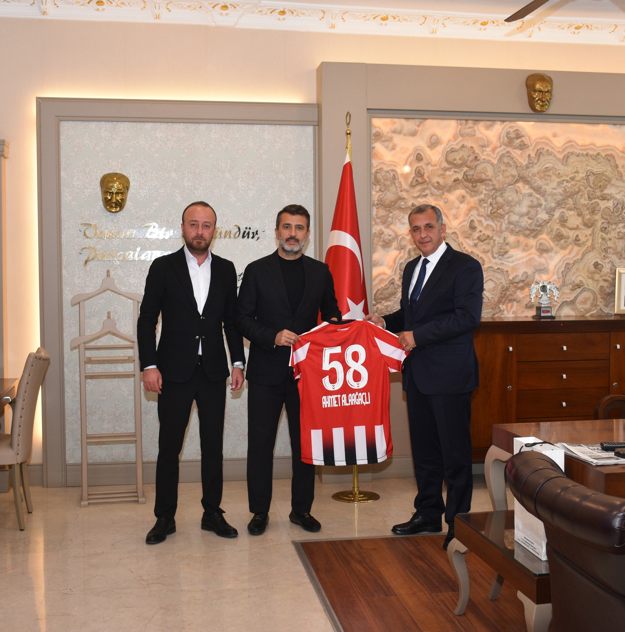 Sivas İl Emniyet Müdürü’ne 58 numaralı özel forma