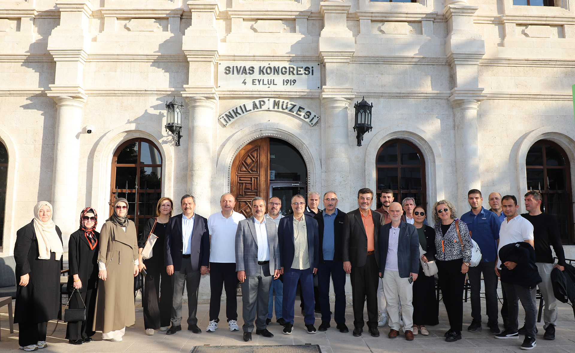 ÜAK Yönetimi Sivas’ta Tarihi ve Kültürel Gezide