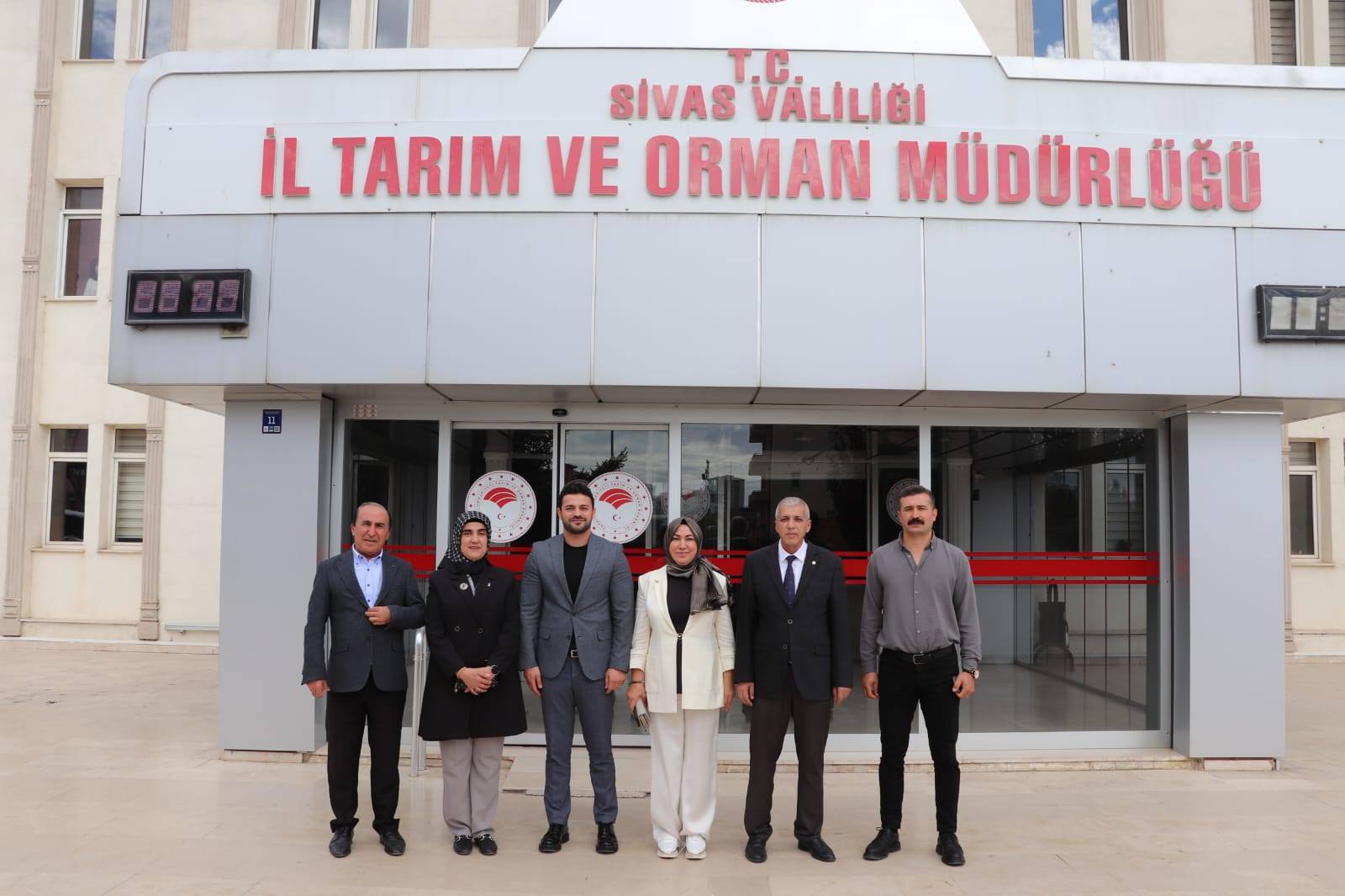 Rukiye Toy’dan Yeni Müdür İnan’a Ziyaret