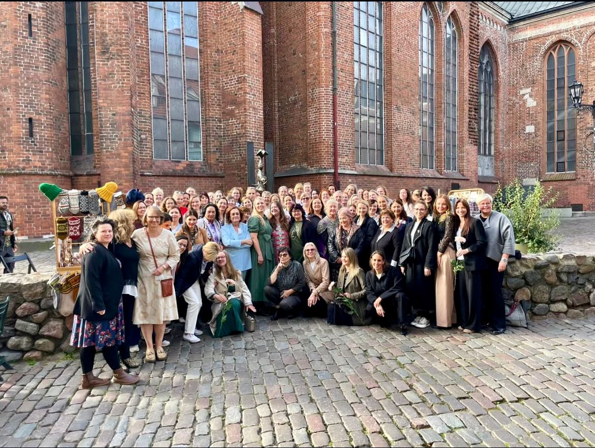 SCÜ'den Letonya’ya Katılım: Ebeler Derneği Toplantısı