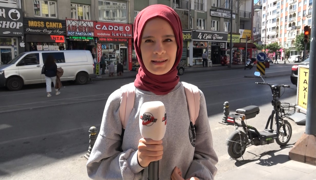 Sivas'ta Gençler İşsizlik Sorunu ile Mücadele Ediyor