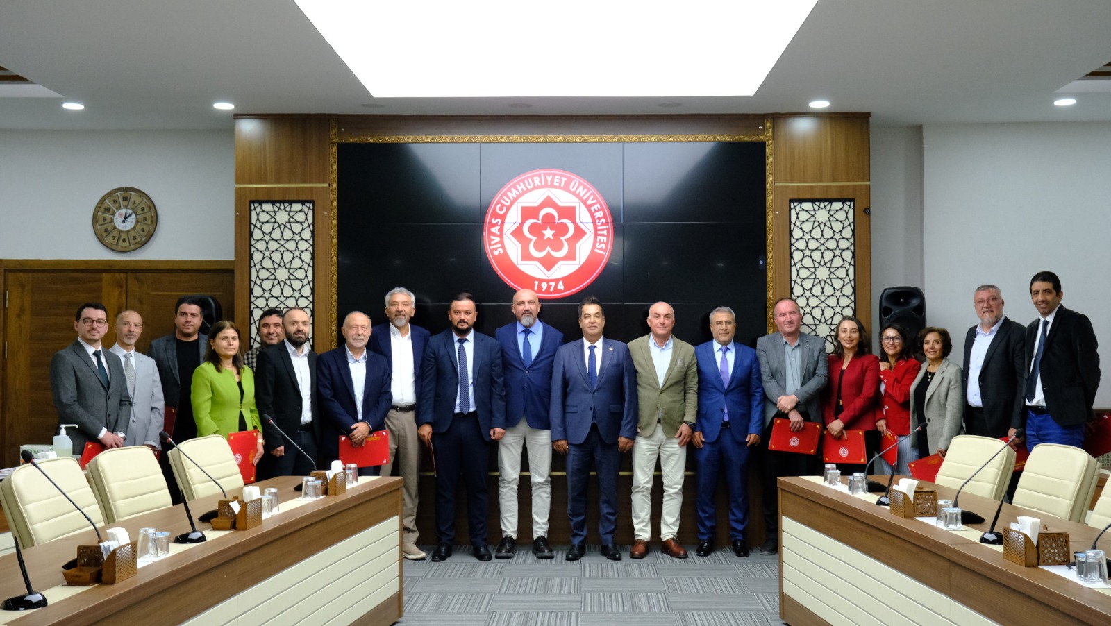 Sivas Cumhuriyet Üniversitesi Akademisyenlerine Uluslararası Başarı Onuru