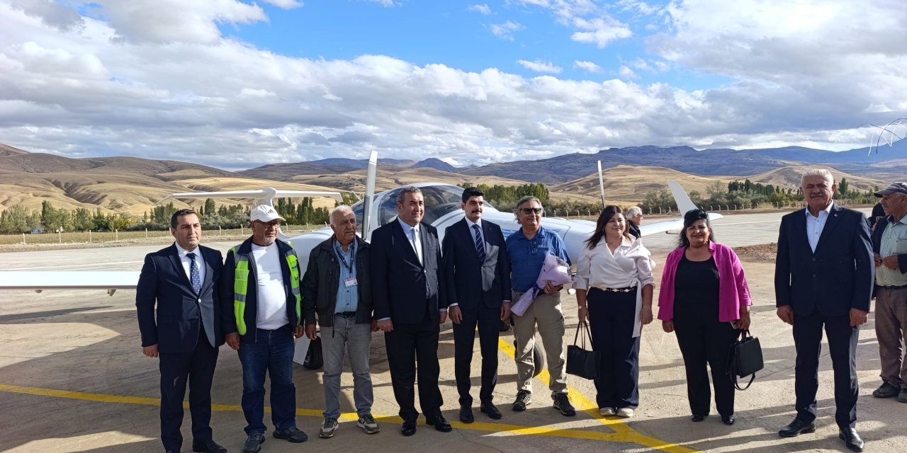 Nuri Demirağ'ın doğduğu ilçeye 84 yıl sonra ilk uçak indi