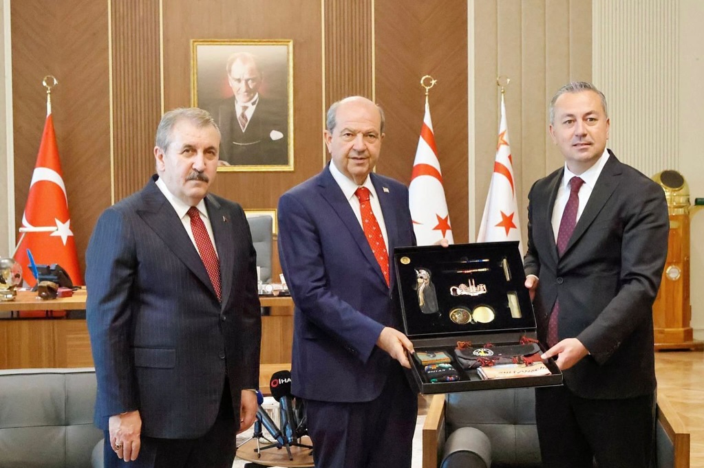 Başkan Adem Uzun’dan Kıbrıs Ziyareti