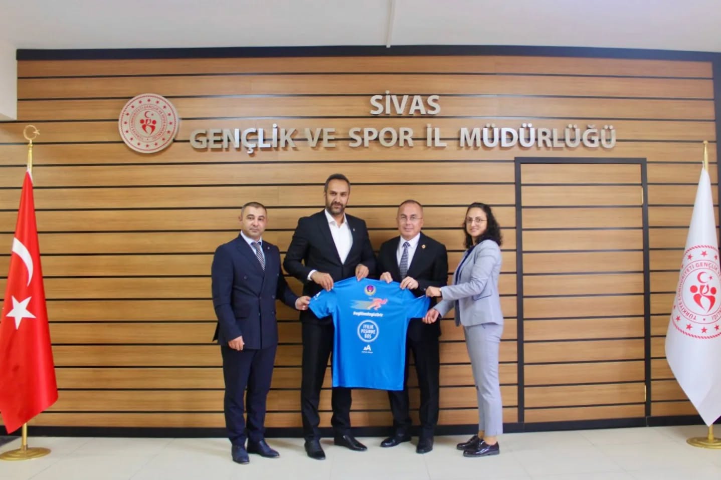 Sivas’ta Eğitim Bursu İçin Atletizm Heyecanı