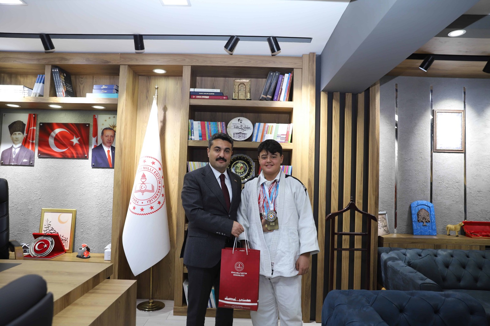 Sivas’ın Gururu Yiğit Alp, Avrupa’da Zirvede