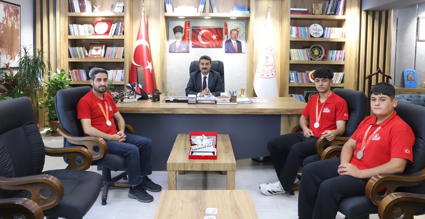 RoBoDo Takımı, TEKNOFEST'te Türkiye İkincisi Oldu