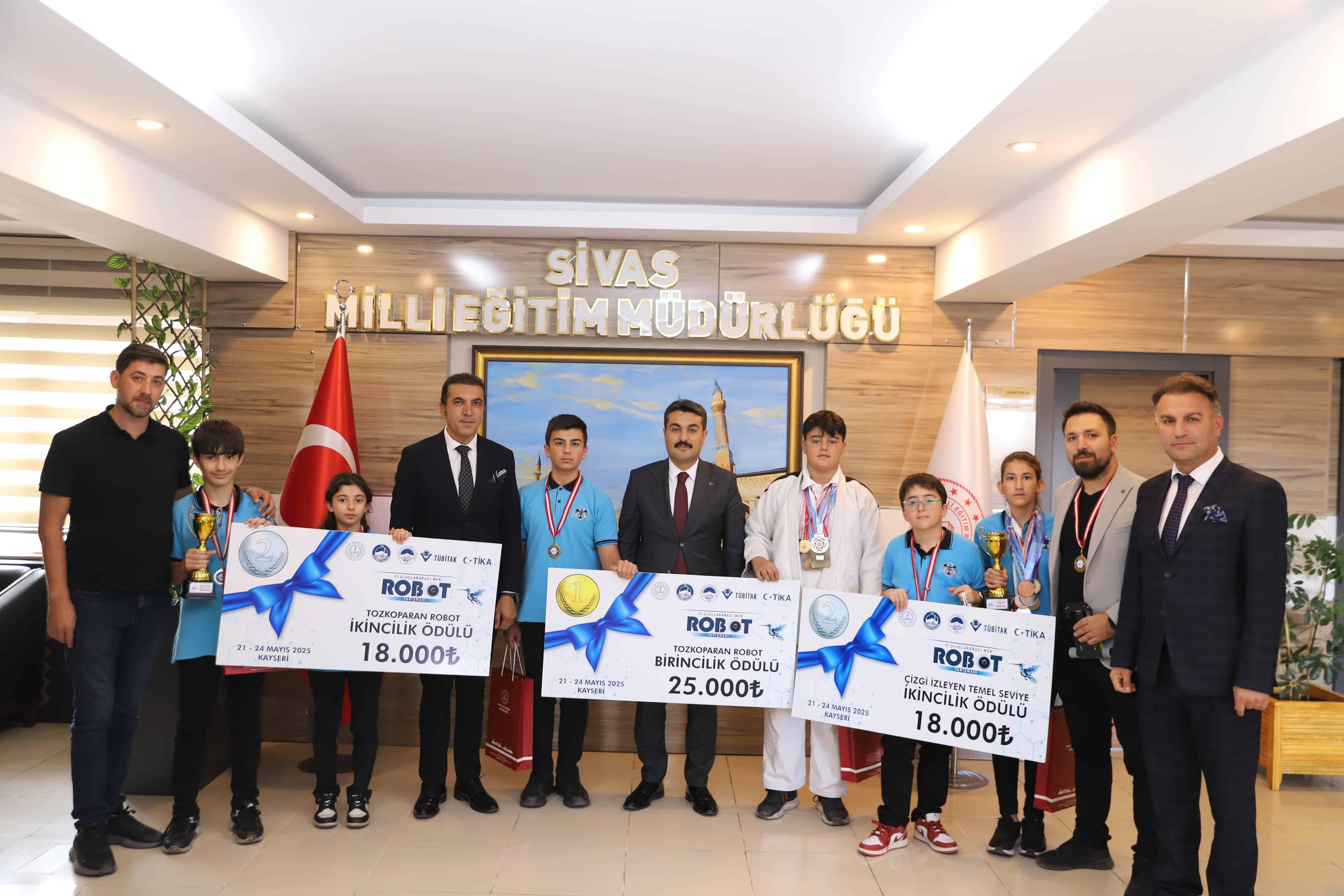 Uluslararası MEB Robot Yarışmasına Sivas Damgası