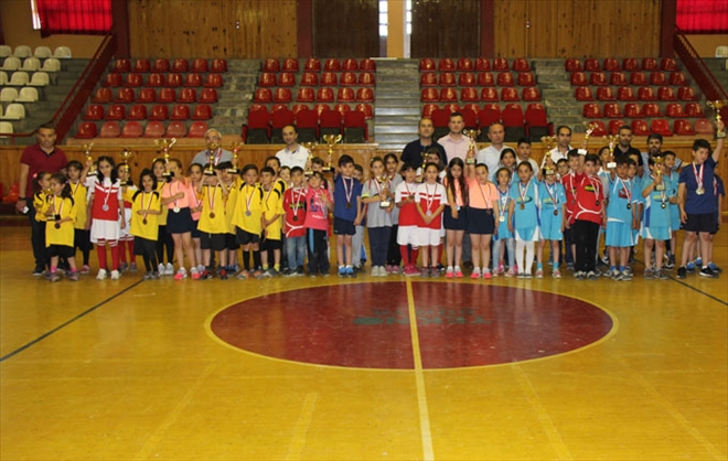 4 ŞAMPİYONLU ETKİNLİK