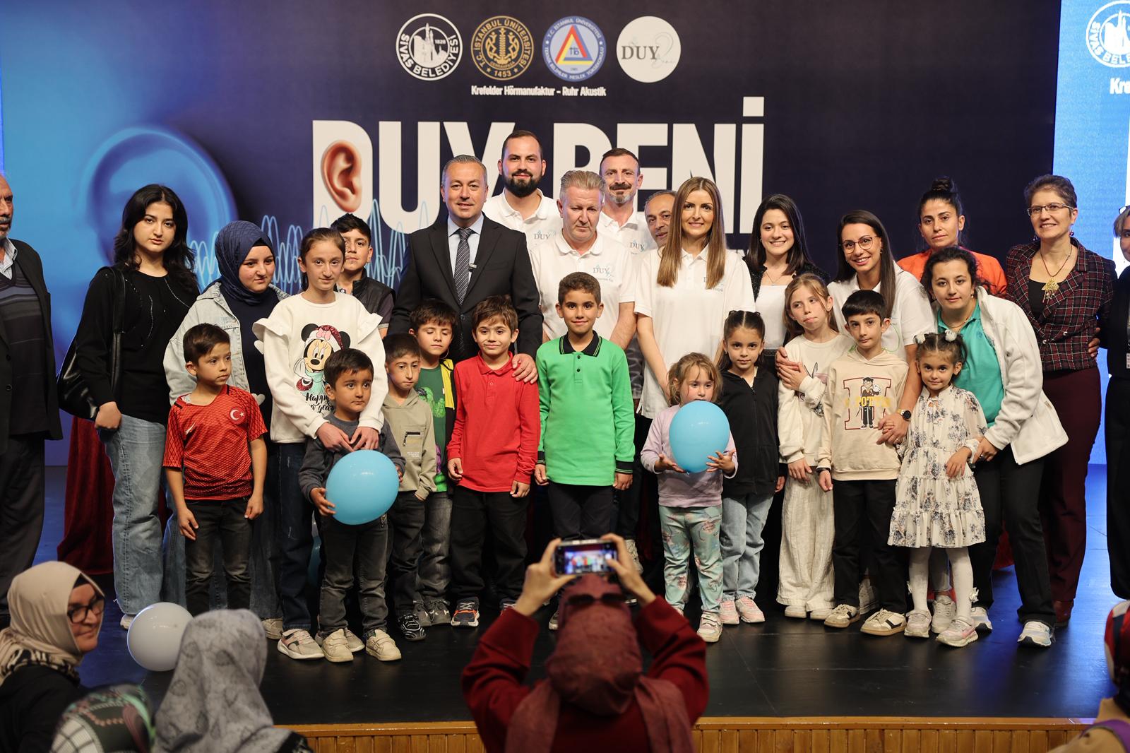 Sivas'ta “Duy Beni” ile Sessizlik Sona Erdi