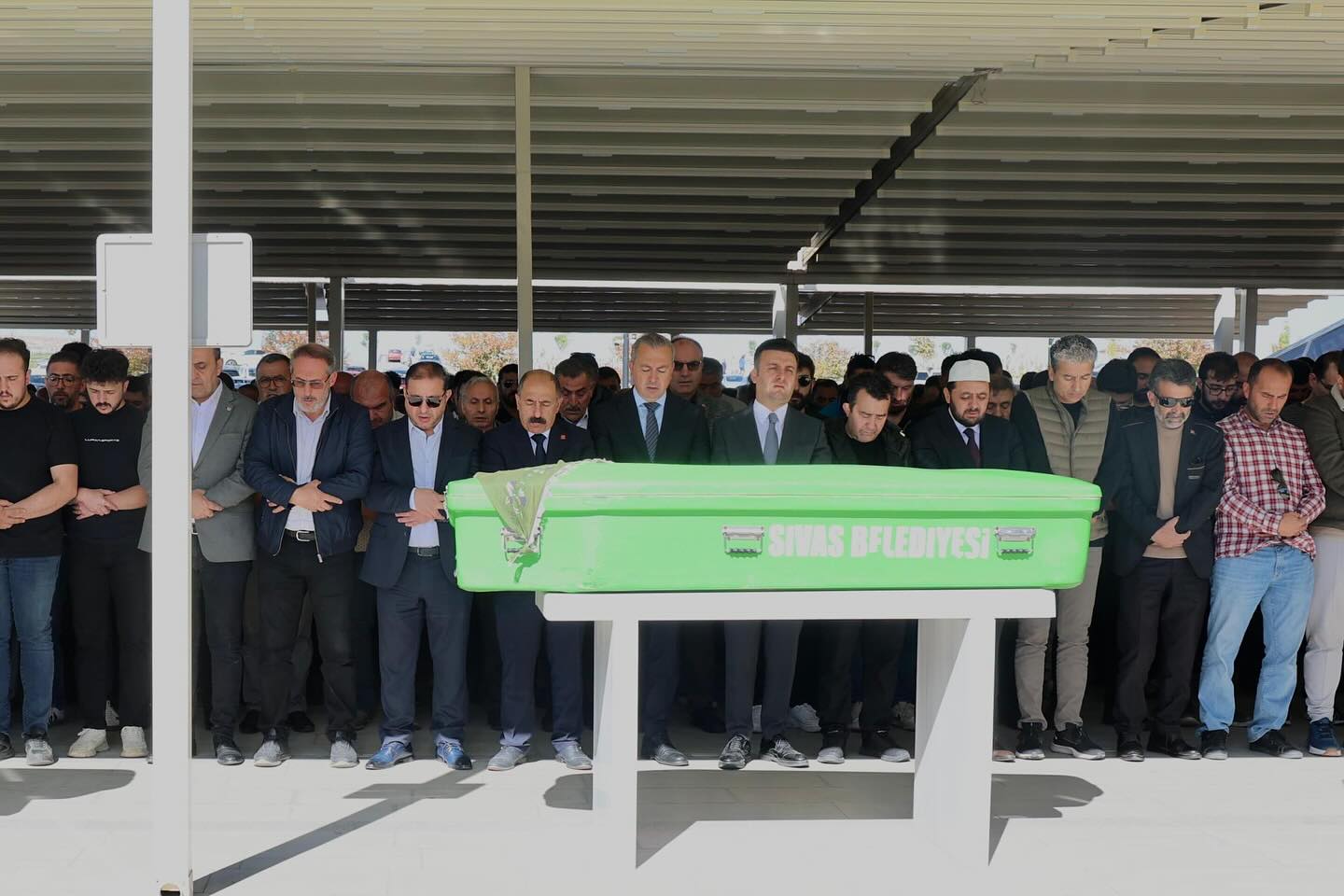 Demirgil’in babası son yolculuğuna uğurlandı