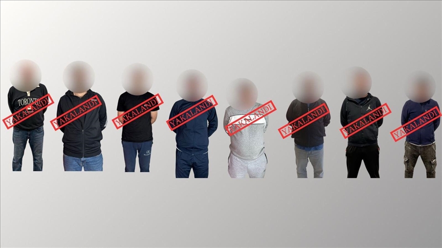 Kırmızı bültenle aranan 8 suçlu Türkiye'ye getirildi