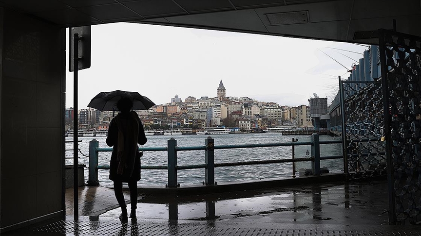 Meteorolojiden İstanbul ve çevre iller için sağanak uyarısı