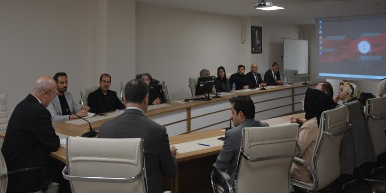 Sivas’ta Kütüphane Hizmetleri Masaya Yatırıldı