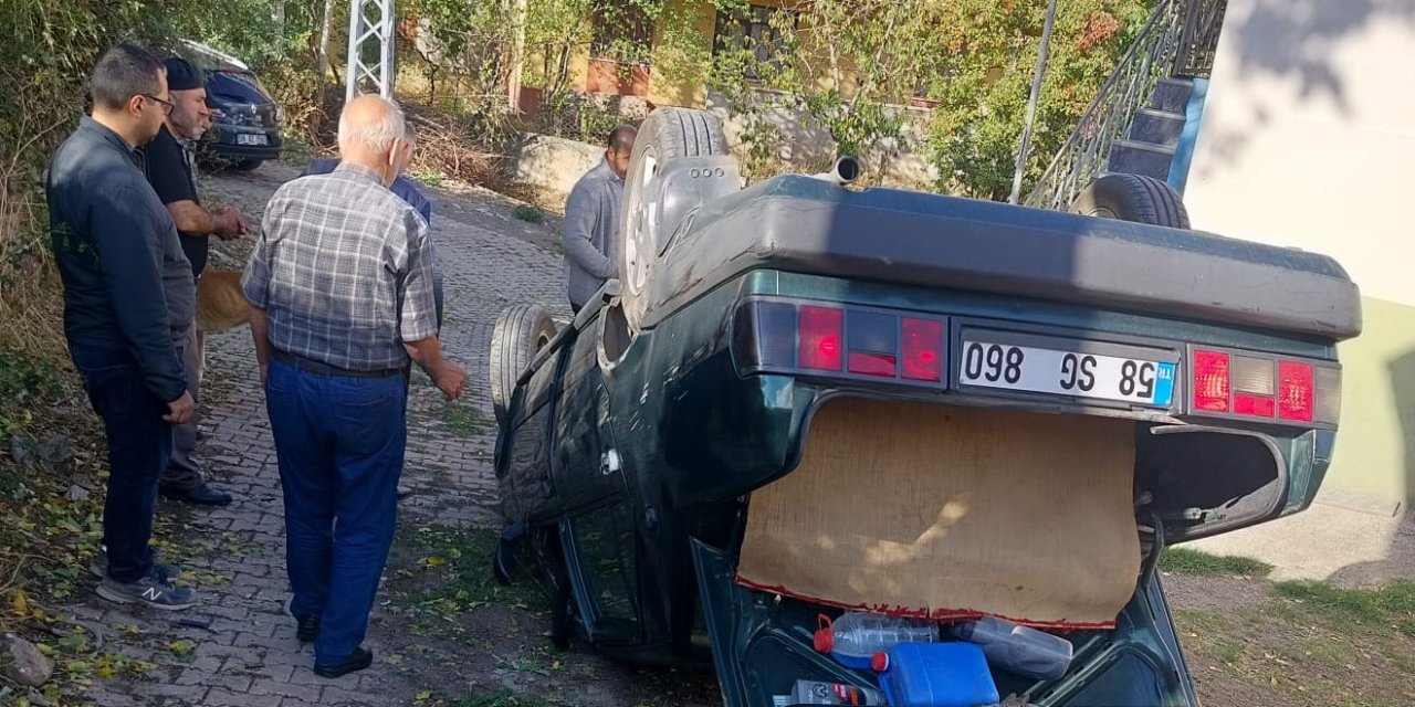 Sivas'ta Trafik Kazası: 2 Yaralı