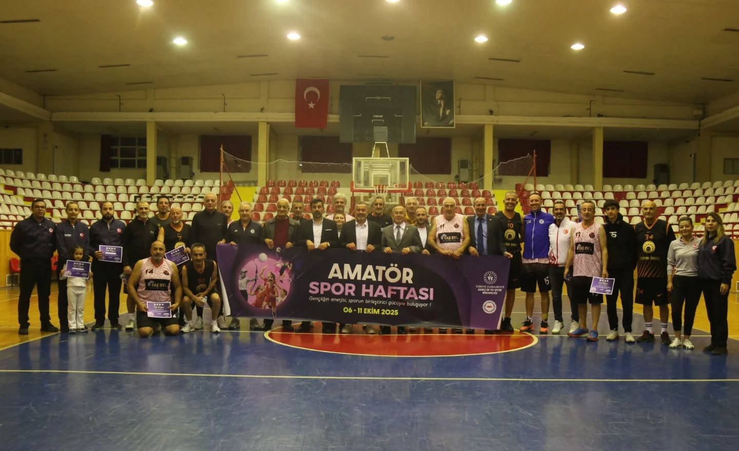 Sivas’ta Parkelere Vefa: Eski Basketbolcular Yeniden Buluştu