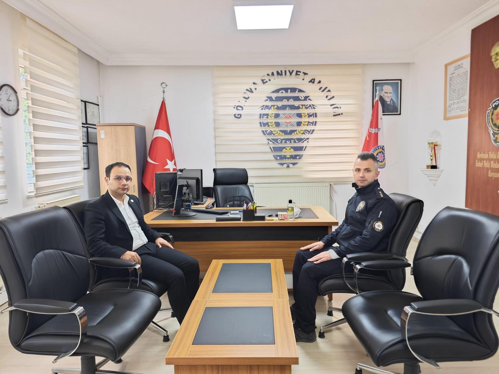 Gölova Kaymakamı Kahveci, İlçe Emniyet Amirliğini ziyaret etti